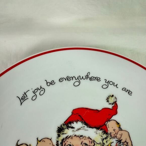 Kewpie VTG 1973 Christmas "Let Joy Be Everywhere You Are" Commemorative Plate - Picture 2 of 8